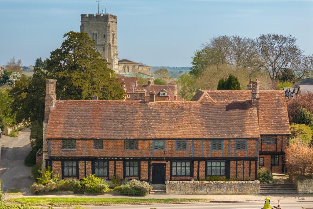 Main image of property: High Street, Whitchurch, Aylesbury, Buckinghamshire, HP22