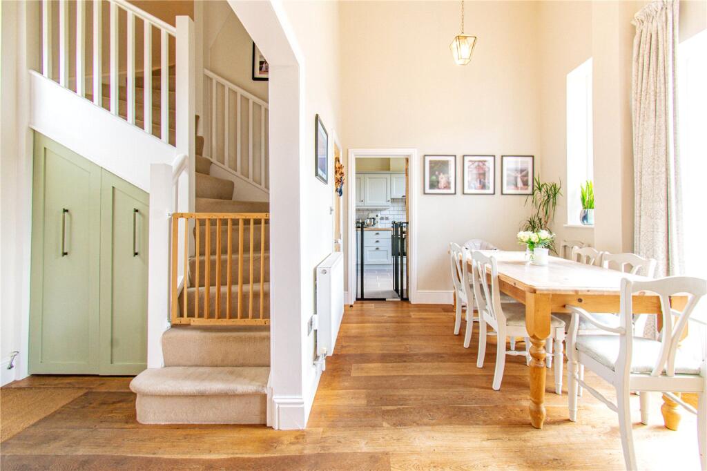 House in Swindon - View 3