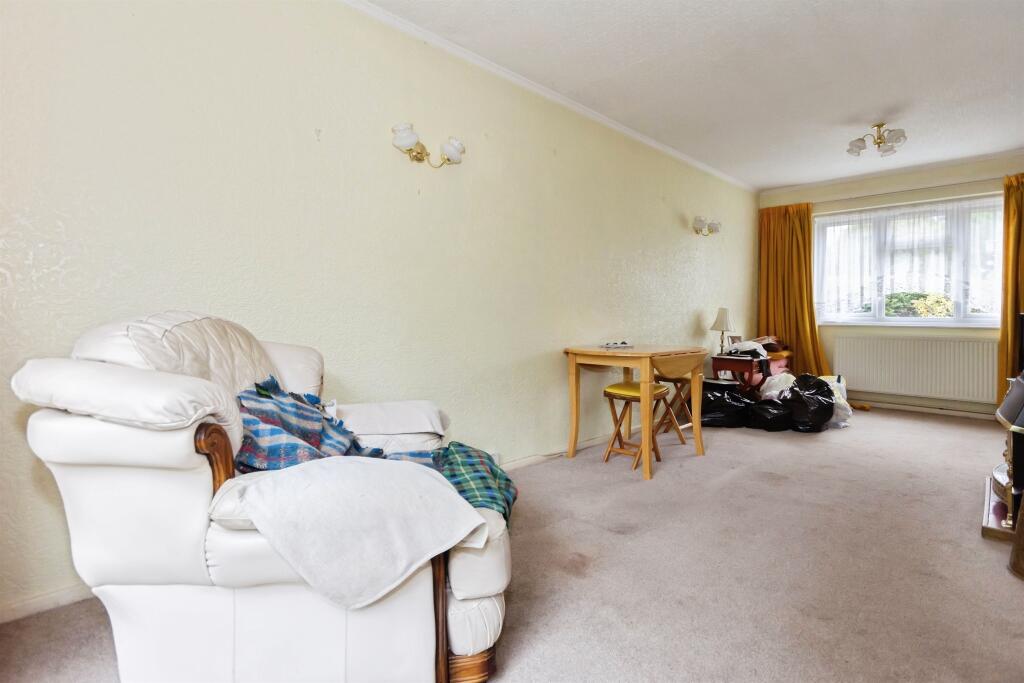House in Birmingham, West Midlands - View 5