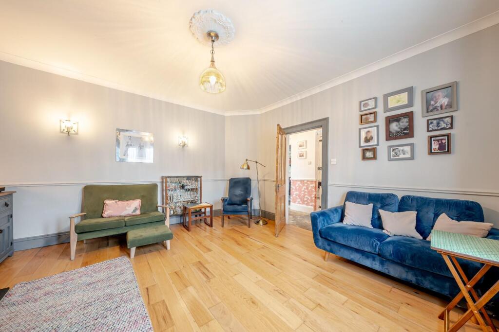 House in Tadcaster, North Yorkshire - View 4