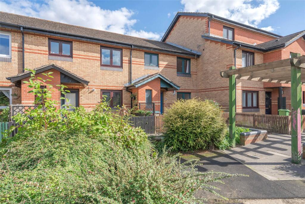 Main image of property: Newland Road, London, N8