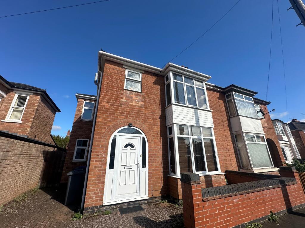 Main image of property: 63 Wathen Road, CV32 5UY