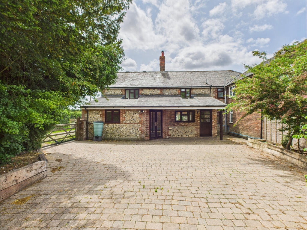 Forestside, Rowlands Castle, PO9 - View 2