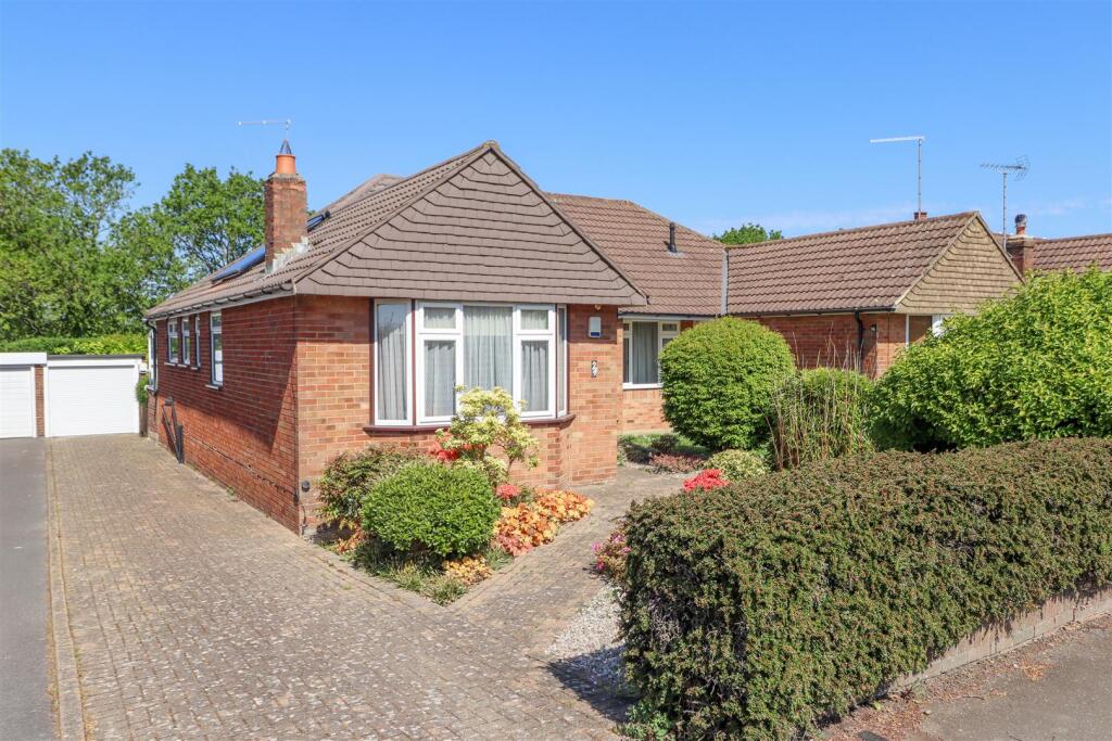 Main image of property: Treadcroft Drive, Horsham