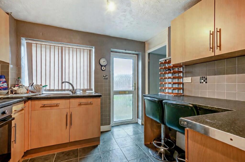 House in Canterbury - View 3