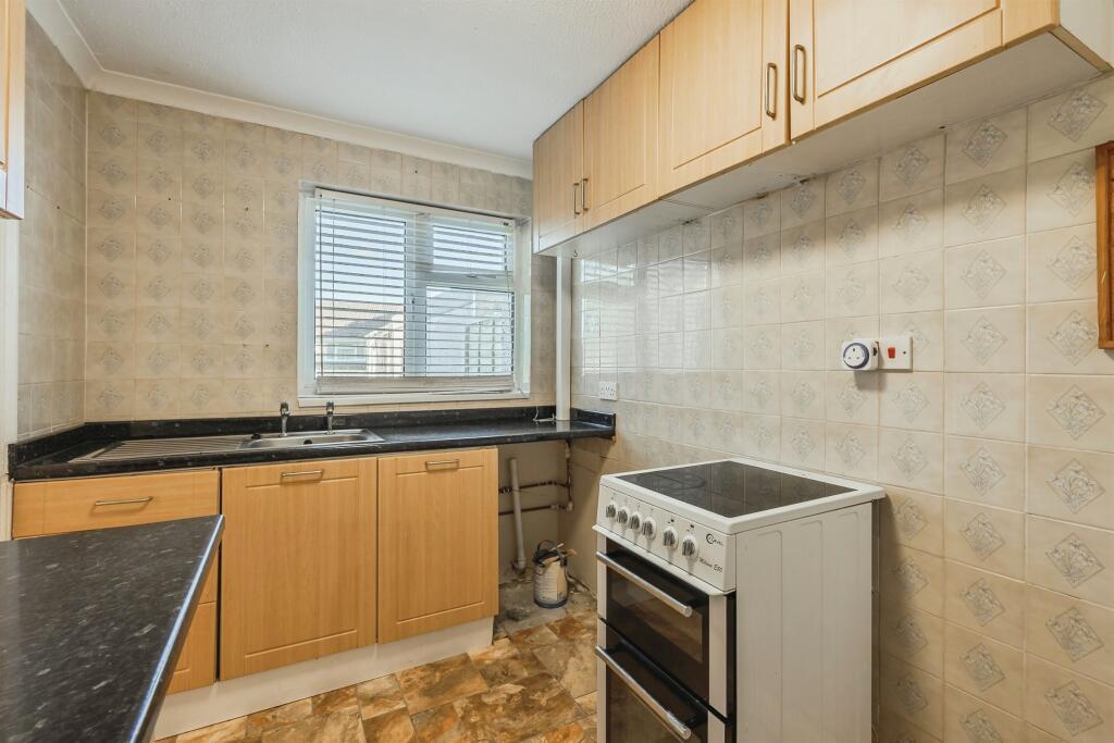 House in Plymouth - View 5