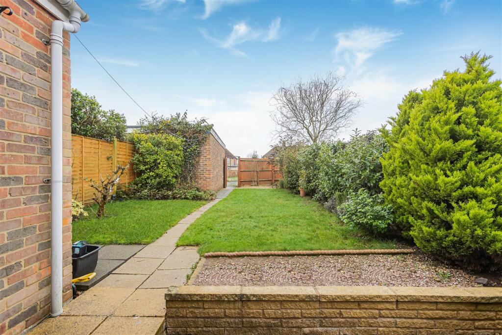 Additional image 2 of Harwood Close, Tewin, Welwyn