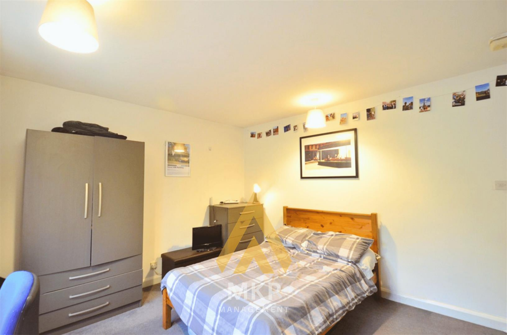 1 bedroom detached house for rent