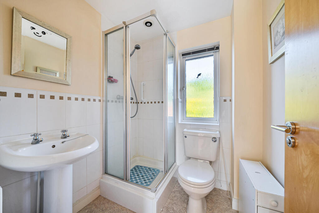 House in Devizes, Wiltshire - View 5