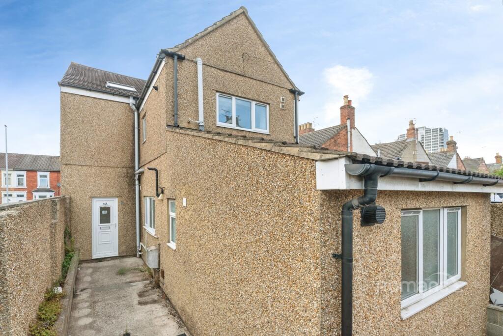 Apartment in Swindon - View 2