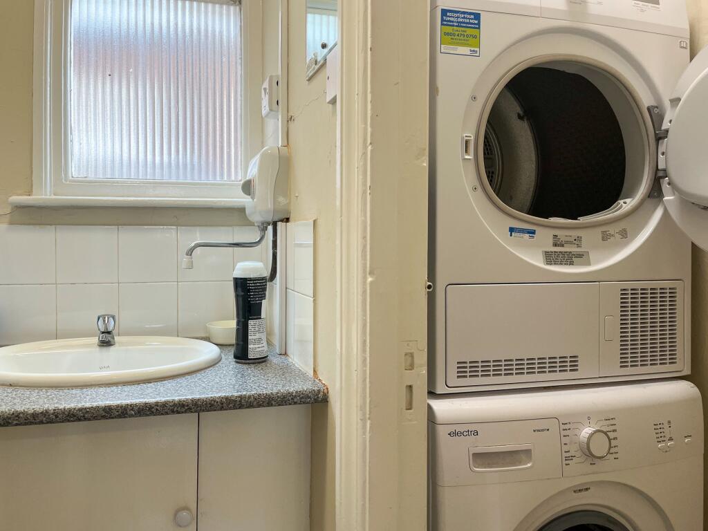 1 bedroom flat share for rent