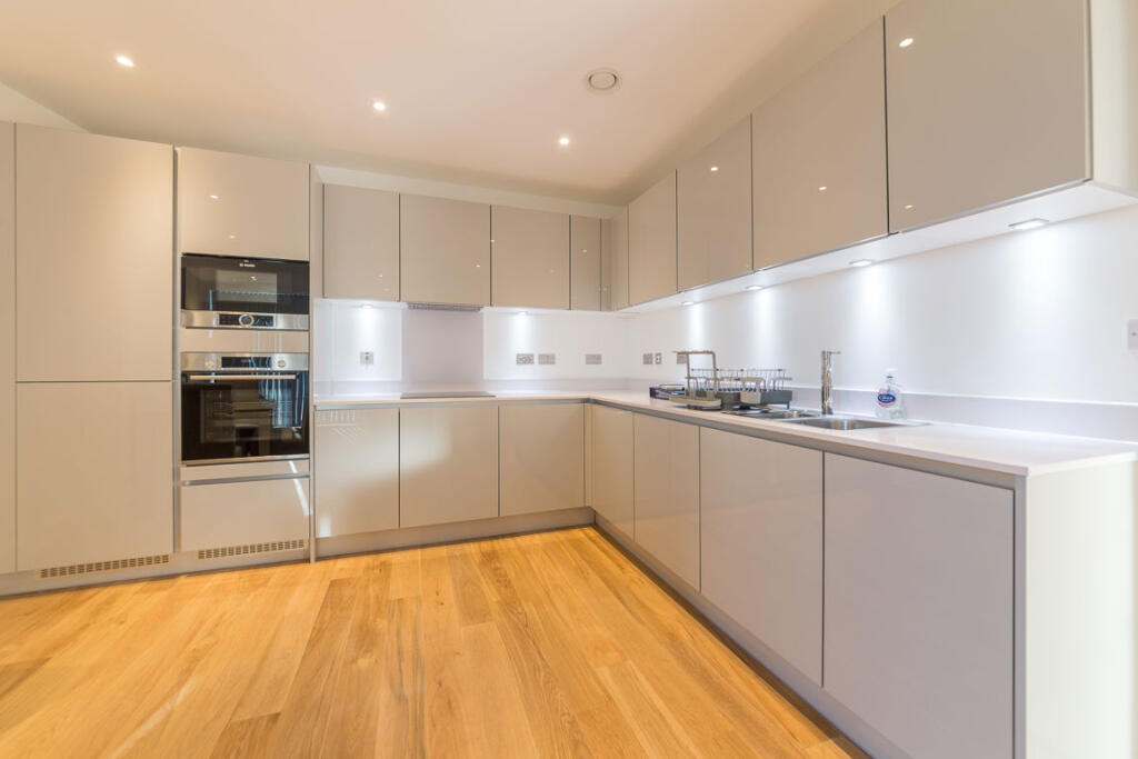 Apartment in London, Ladywell - View 2