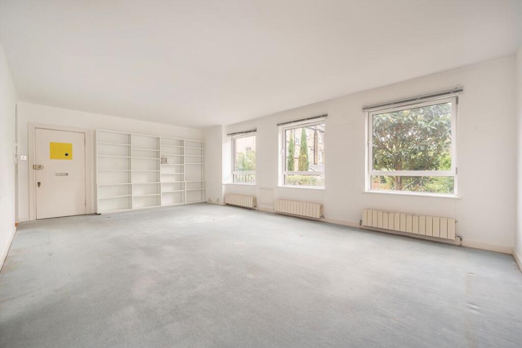 Apartment in London, Kennington Cross, Kennington - View 2