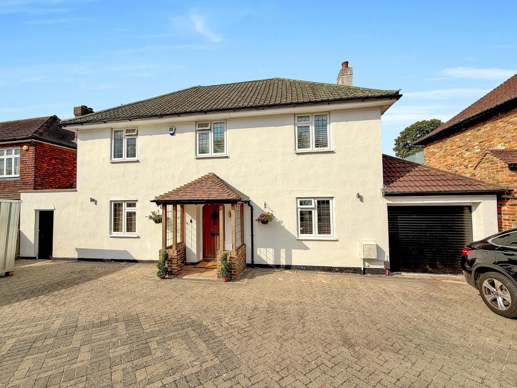 Main image of property: Manor Way, South Croydon, CR2 7BT