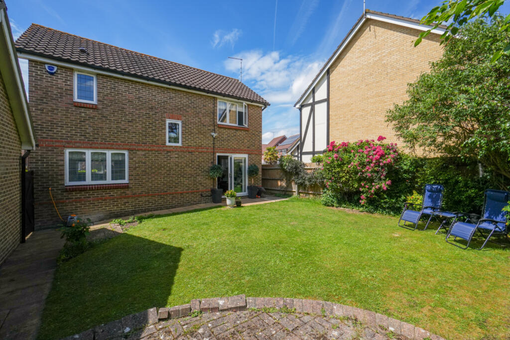 Larksway, Bishop's Stortford, Hertfordshire, CM23 photo 2