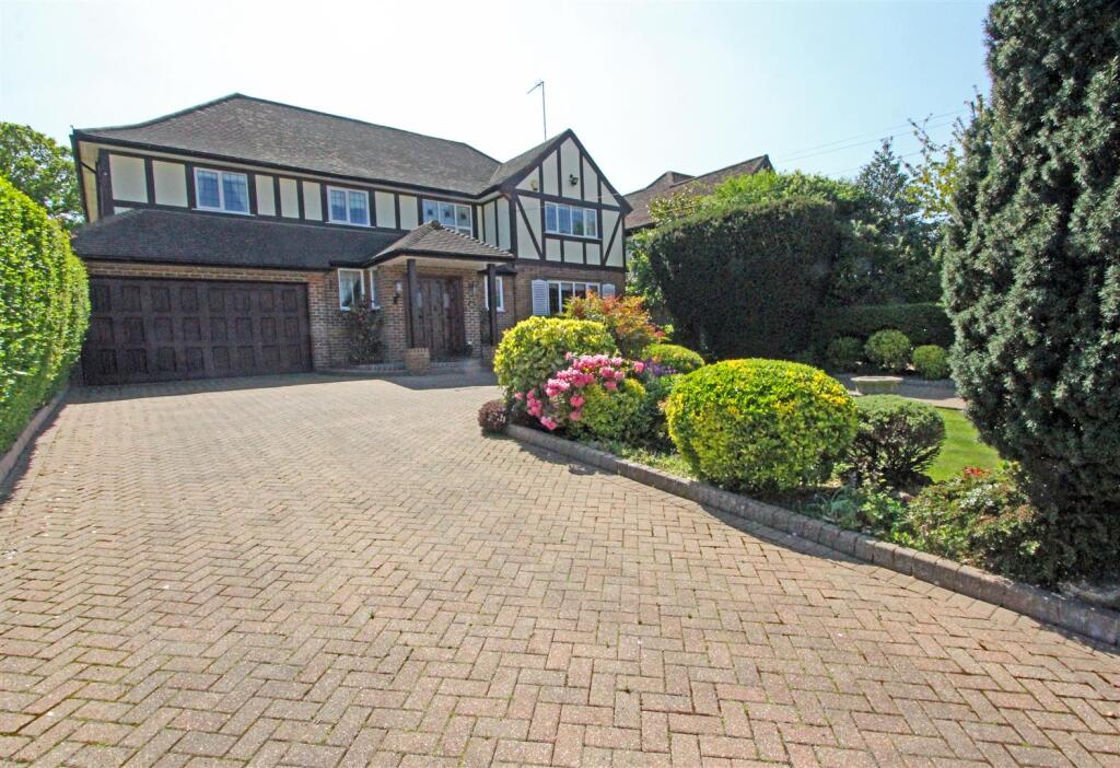 Additional image 37 of Brookmans Avenue, Brookmans Park