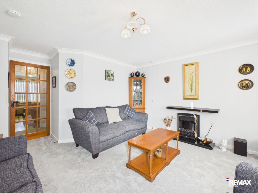 Ashley Grove, Aberdeen, AB10 - More