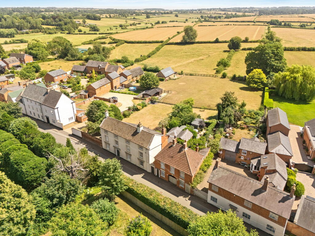 House in Northampton, Welford - View 2