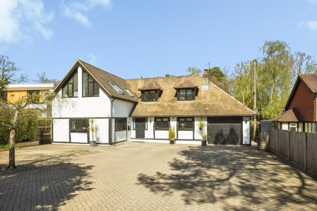 Main image of property: Snow Hill, Copthorne, Crawley