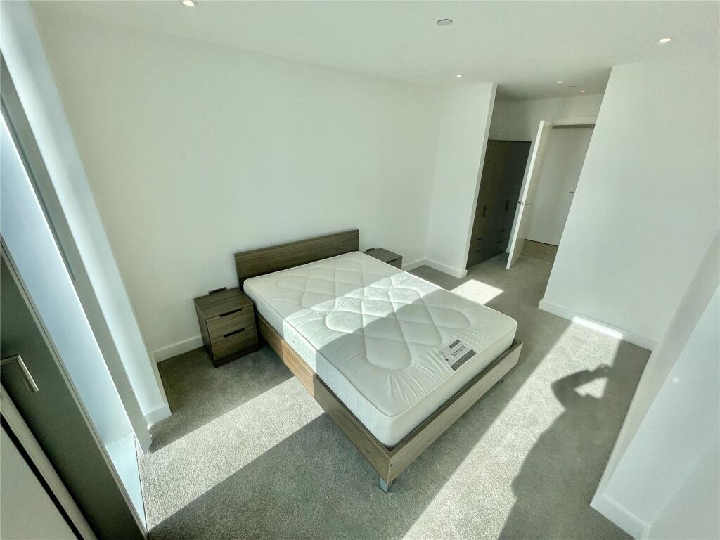Apartment in Manchester - More