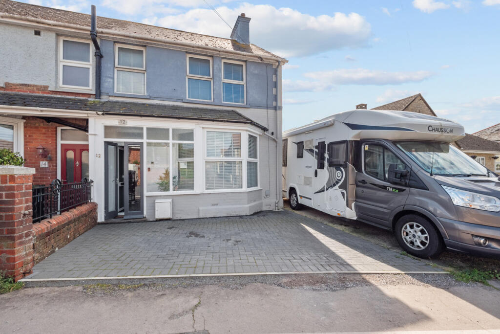 Main image of property: East Street, Weymouth, DT3 4