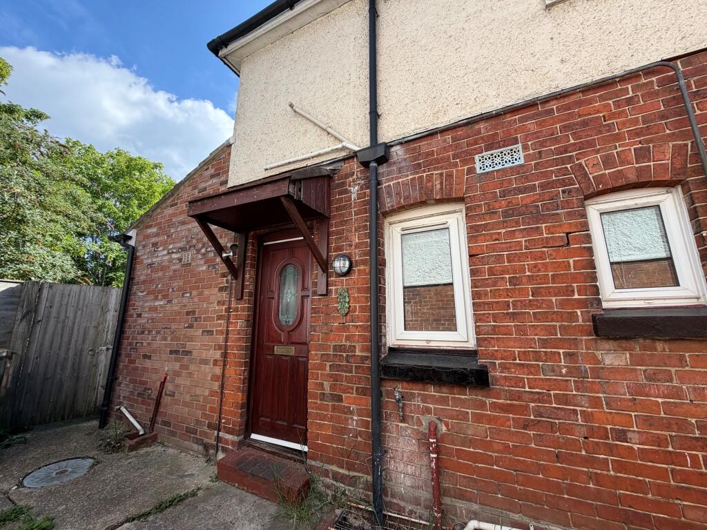 Main image of property: Garton Road, Woolston