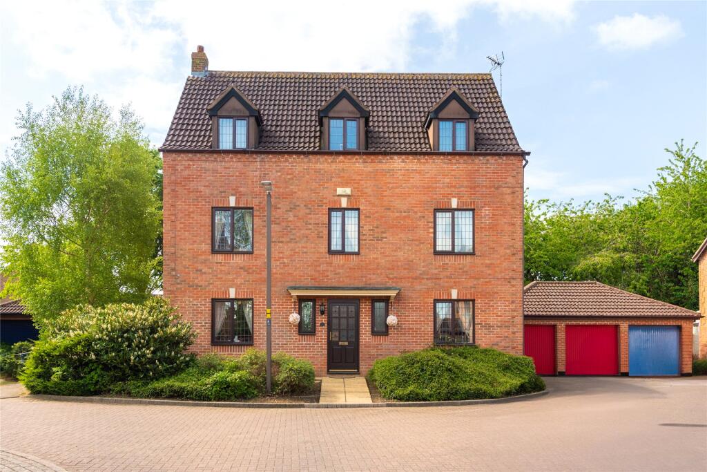 Main image of property: Darby Close, Shenley Lodge, Milton Keynes, Buckinghamshire, MK5