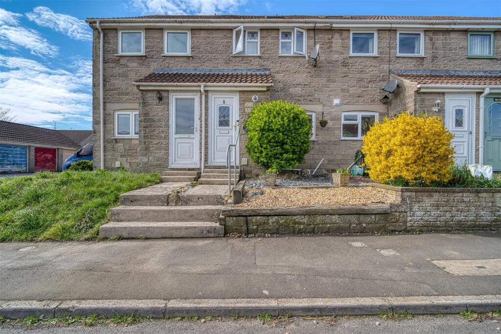 Main image of property: Yarn Barton, Templecombe