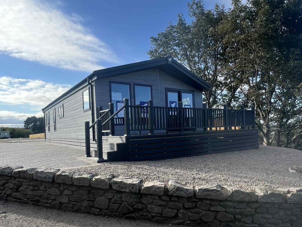 2-bed caravan on Aberdeen, Aberdeenshire, AB21, £134,000