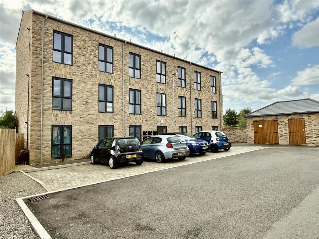 Main image of property: Ginner Road, Swindon