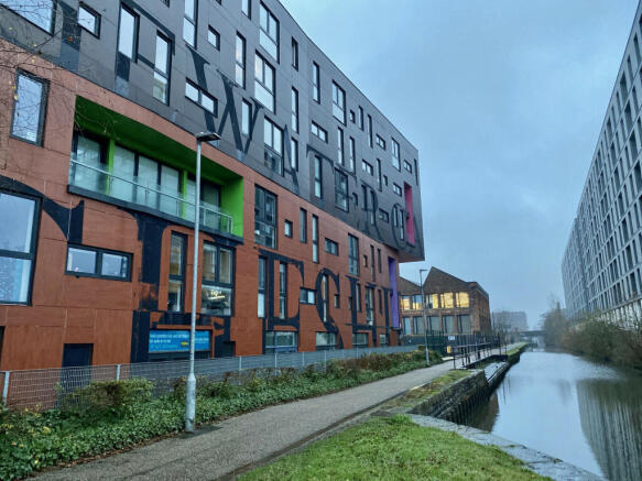 1-bed flat on 2 Lampwick Lane, Manchester, M4, £112,000