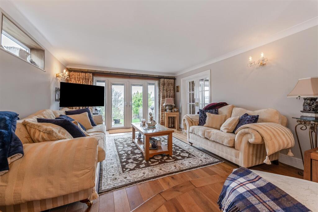 Glamorgan Road, Catherington photo 4