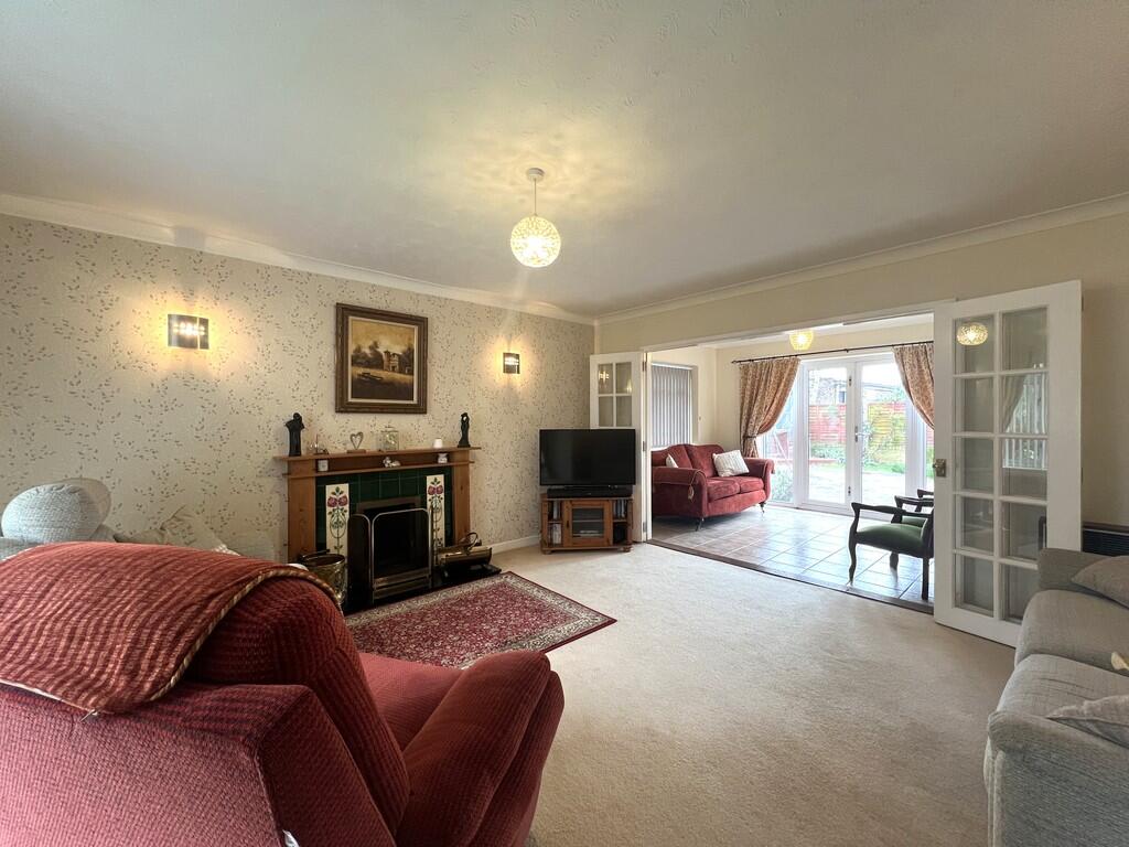 Crown Road, Christchurch, Wisbech, Cambs., PE14 9NF photo 4