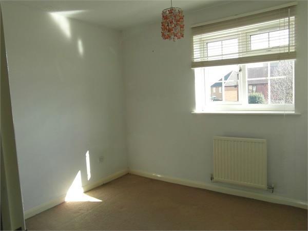 Sterling Way, Maple Park, NUNEATON photo 5