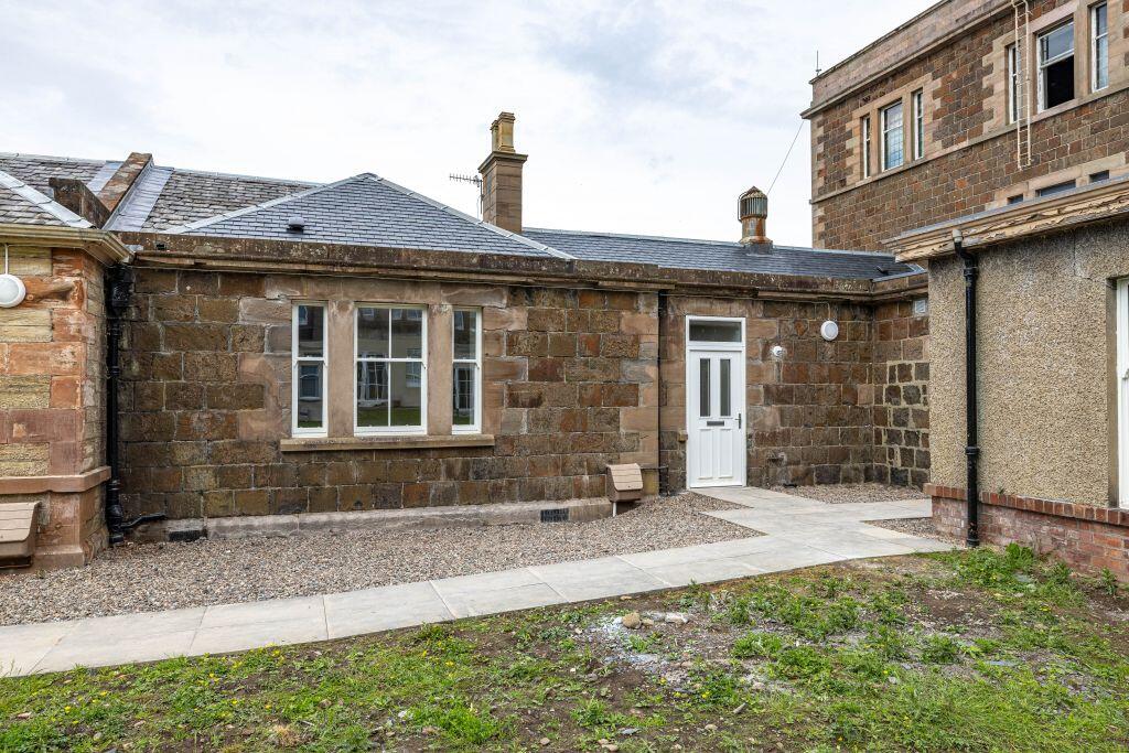 Main image of property: 43 James Murray Apartments,, Muirhall Road, Perth, PH2 7BJ