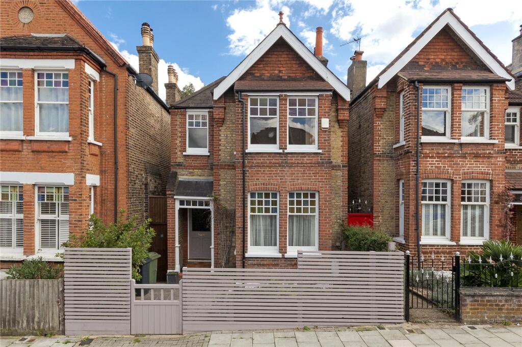4-bed detached on Thornlaw Road, West Norwood, London, SE27, £1,200,000