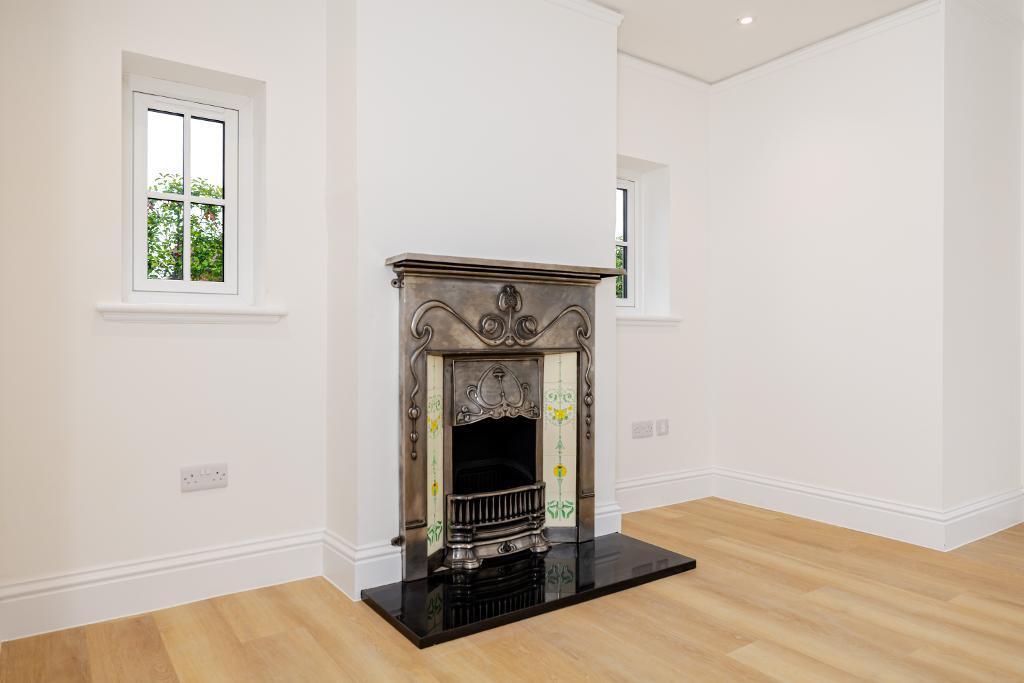 House in Croydon - View 5