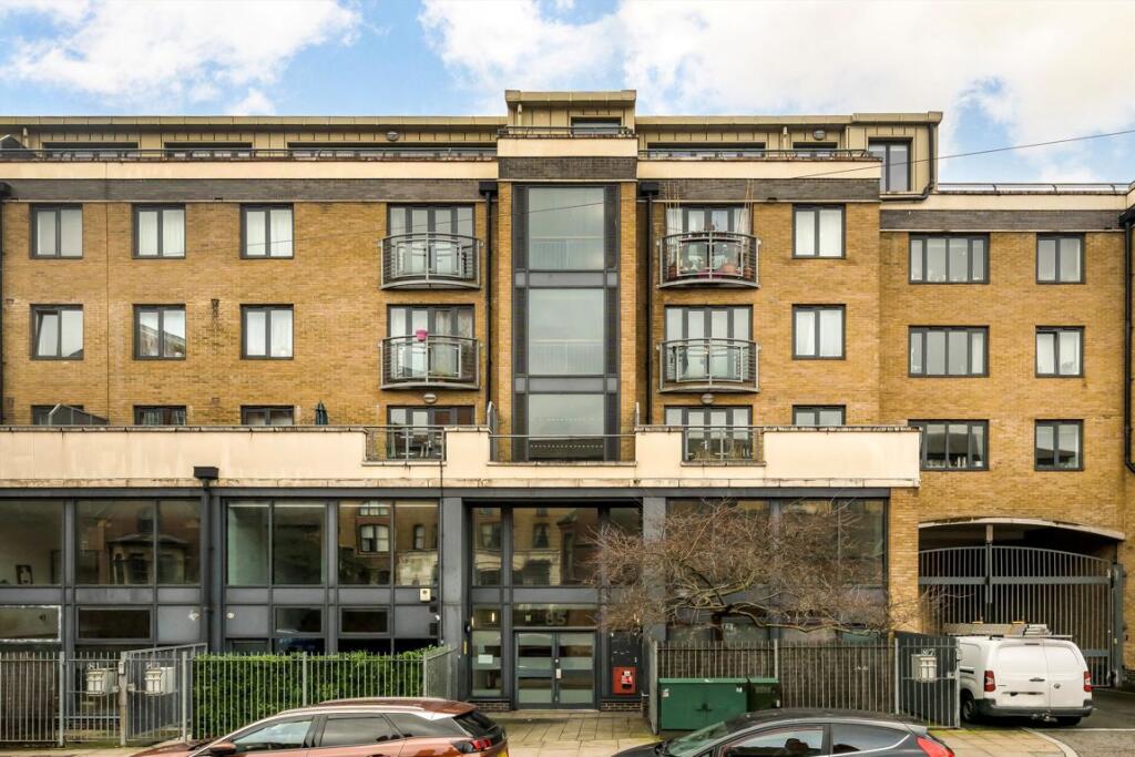 Main image of property: Fairfield Road, Bow