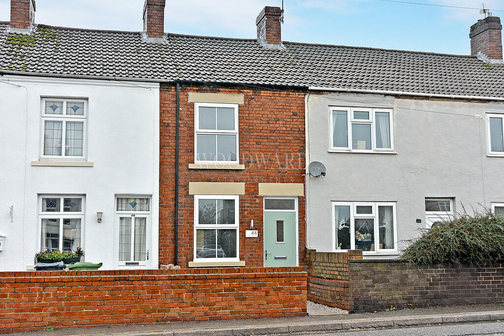 2-bed terraced on Swanwick Road, Leabrooks, £150,000
