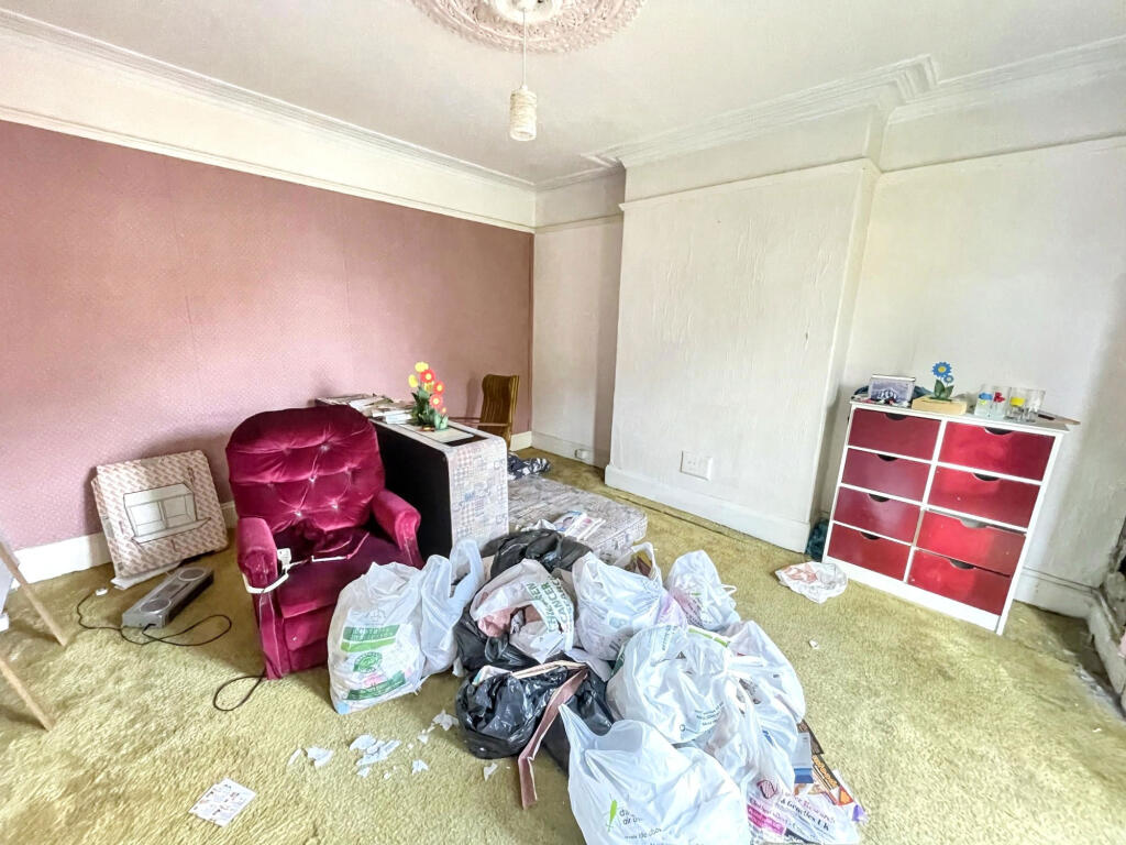 Birchington Avenue, West Park, South Shields, Tyne and Wear, NE33 4SB photo 5