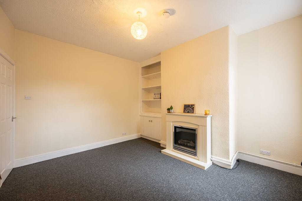 House in West Lancashire, Lancashire - More