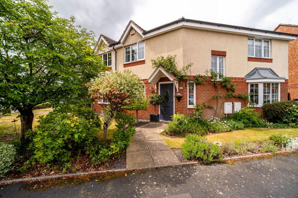 Main image of property: Wedmore Road, Sutton Coldfield, B73 5SG