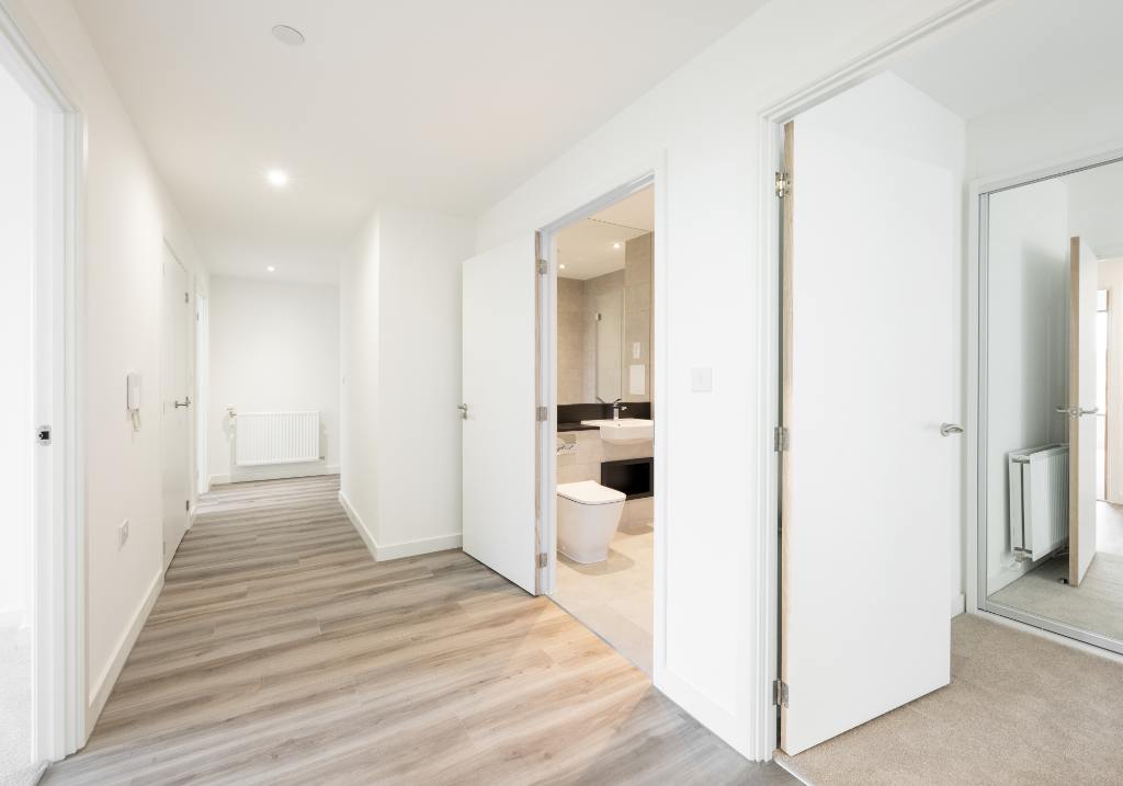 Apartment in Harrow - More