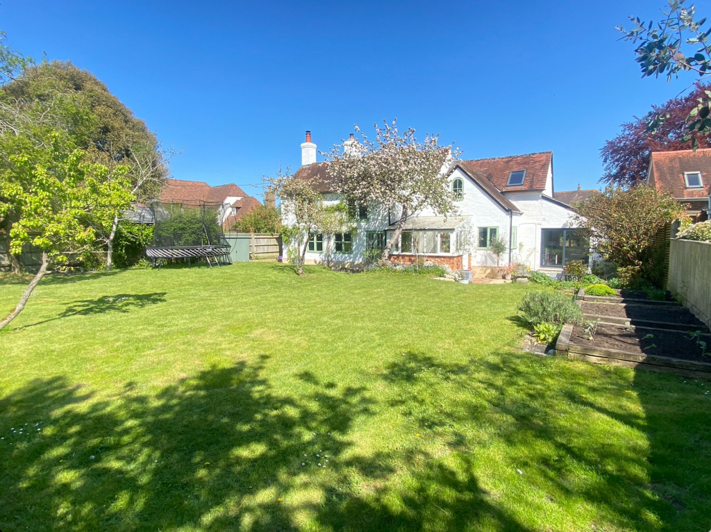 Main image of property: North Green, West Hanney, OX12