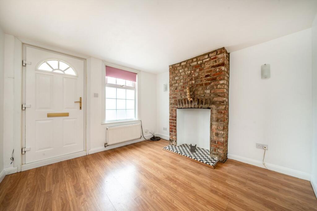 House in Twickenham - View 4