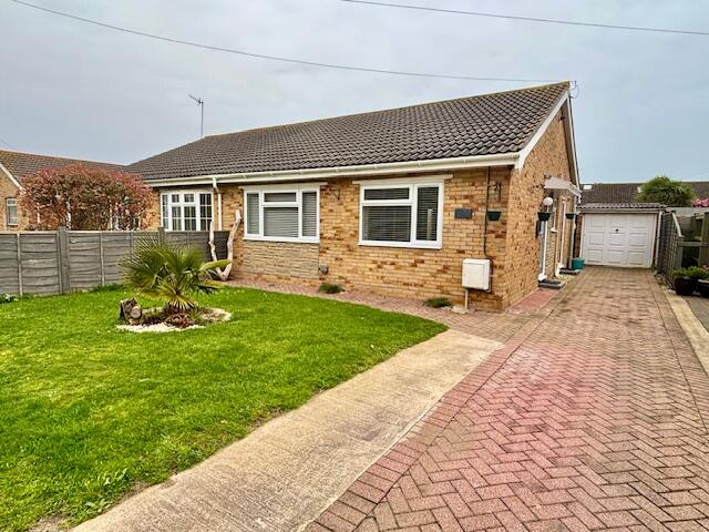 2-bed semi-detached on Manor Lane, Selsey, £325,000