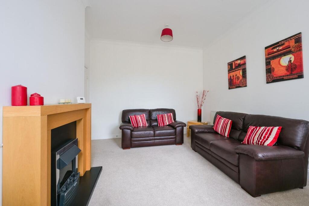 Apartment in Kingston upon Thames - View 5