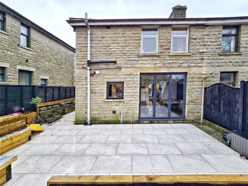 Goodshaw Avenue, Crawshawbooth, Rossendale, BB4 photo 3