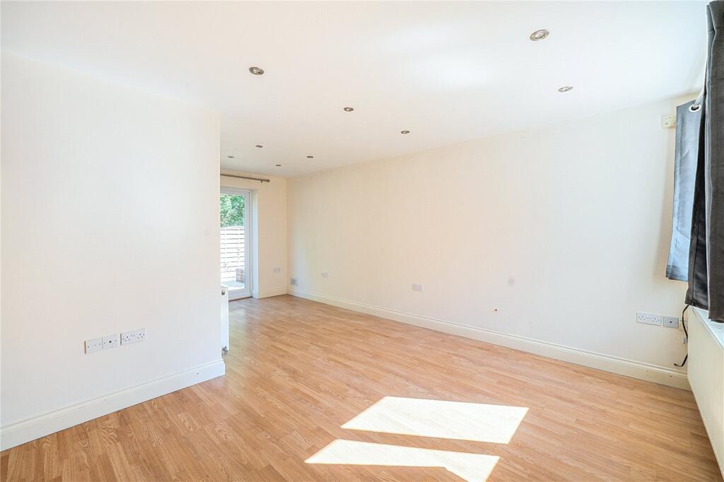 House in Oxford - View 3