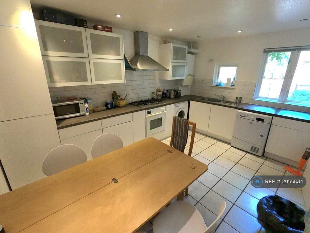 Main image of property: Bredgar Road, Archway, N19